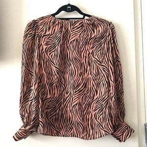 GALLERY Zebra Printed Blouse Blouse‎  NWT Sz6